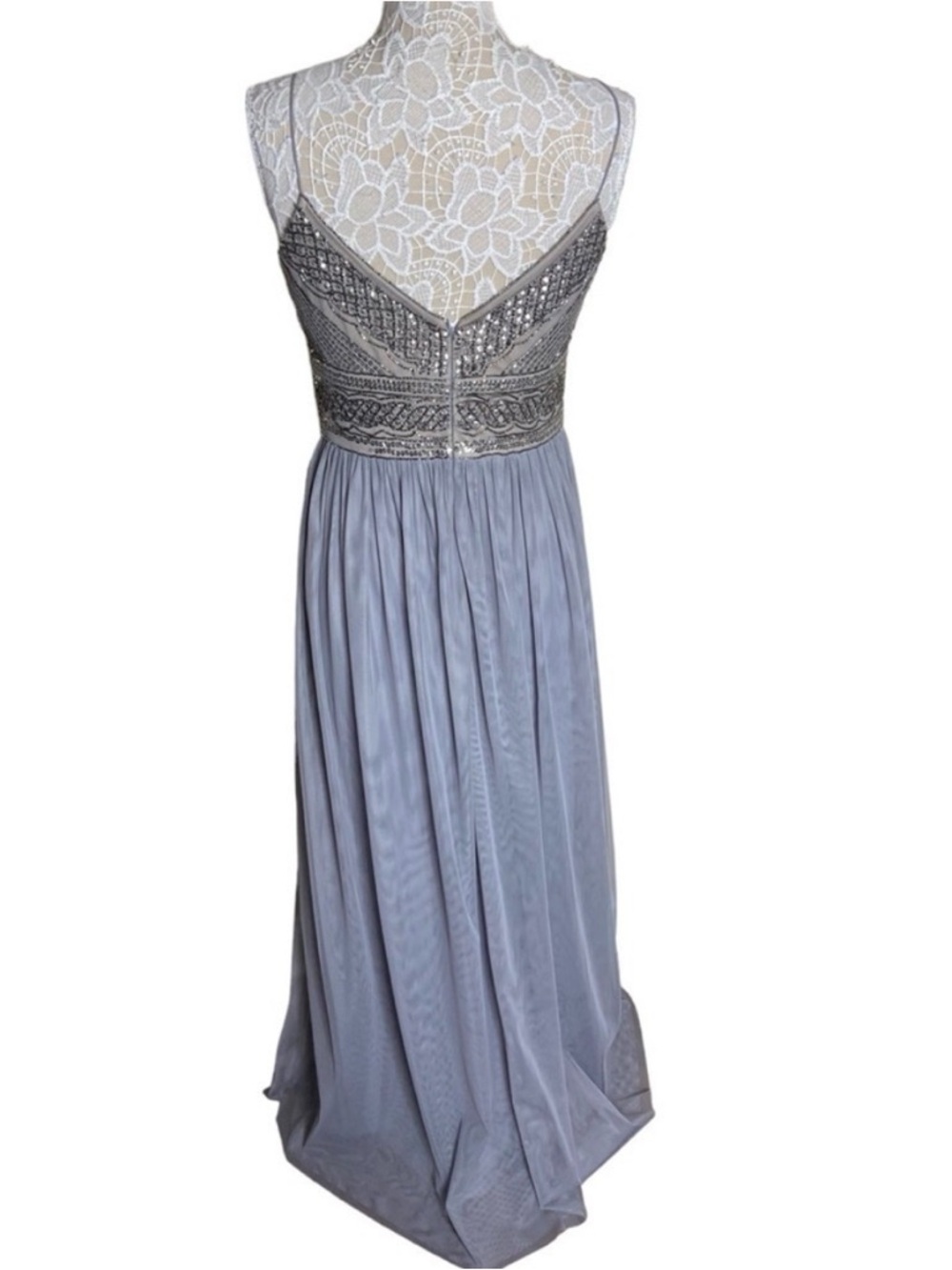 NWT BHLDN x Adrianna Papell Aida Beaded Chiffon Gown in Pewter - Picture 4 of 4